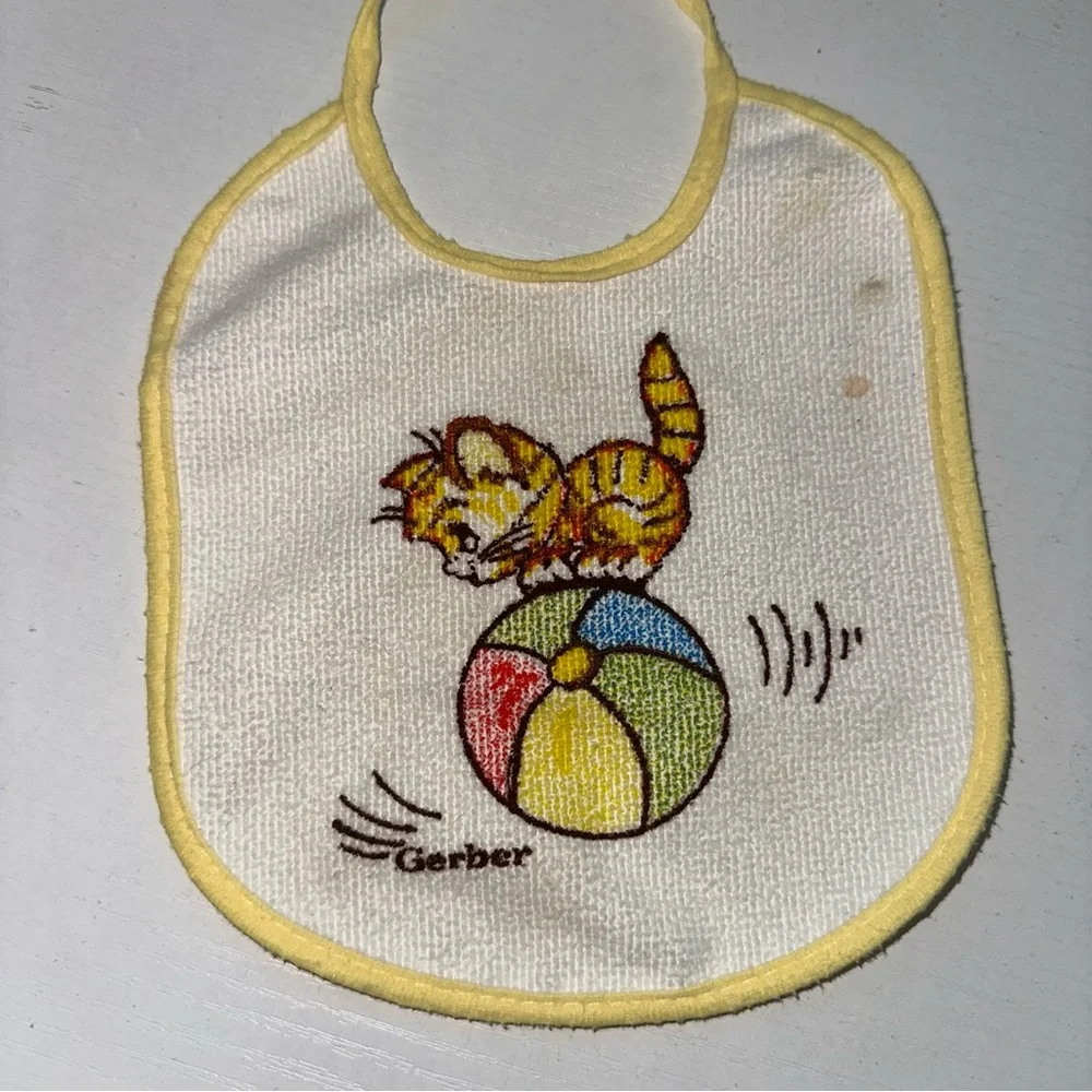 Vintage Kitten Baby Bib